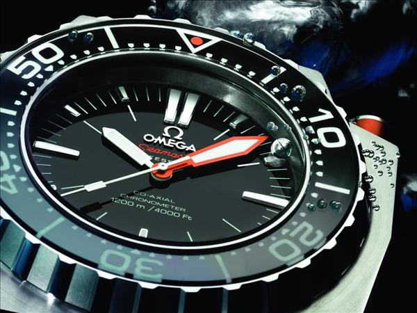 baselworld-2009-omega-ploprof-re-release-5.jpg